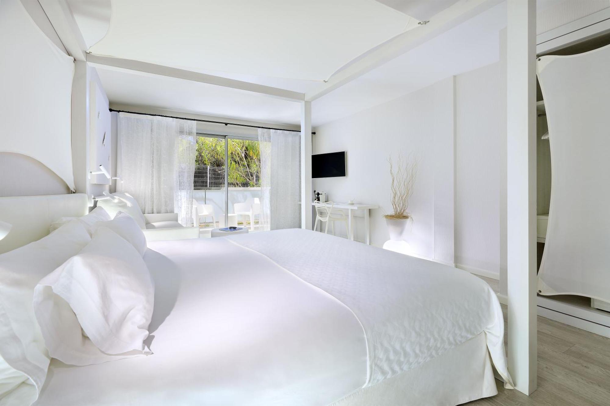 Blanco Hotel Formentera Es Pujols Kültér fotó